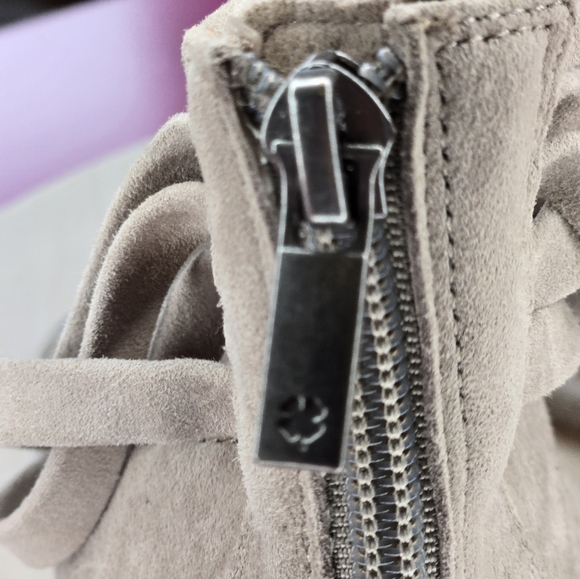 Lucky Brand Gray Heels with Elegant Strappy Design - Picture 8 of 13